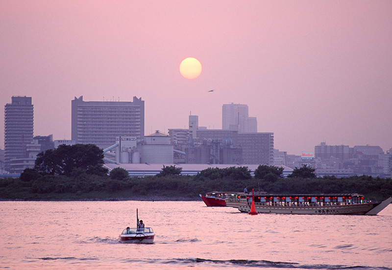 夏の思い出に。屋形船に乗って楽しむ日本の夏